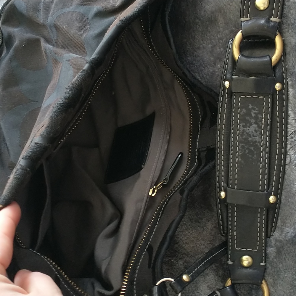 Coach purse - Picture 4 of 4